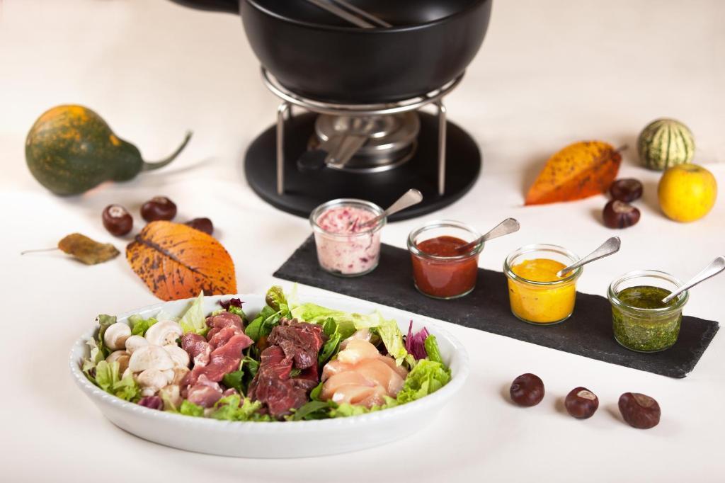 Hotel-Restaurant Birkenhof บาด โซเดน-ซาลมึนสเตอร์ ภายนอก รูปภาพ