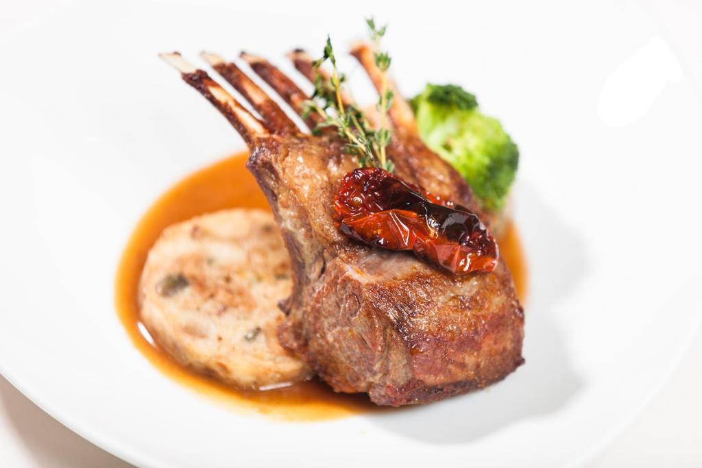 Hotel-Restaurant Birkenhof บาด โซเดน-ซาลมึนสเตอร์ ภายนอก รูปภาพ