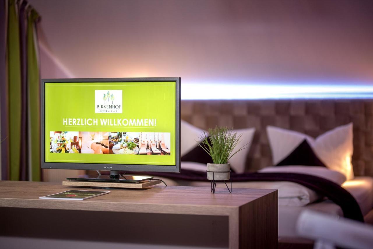 Hotel-Restaurant Birkenhof บาด โซเดน-ซาลมึนสเตอร์ ภายนอก รูปภาพ